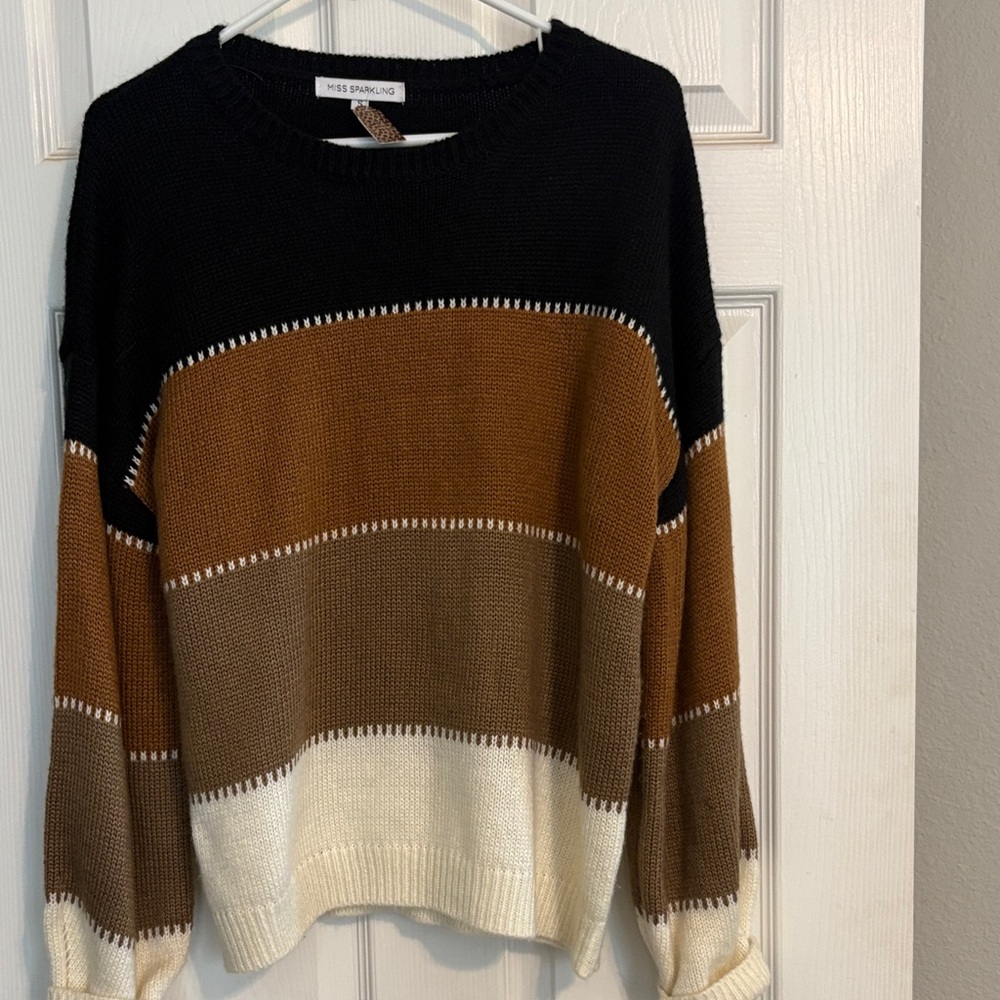 Elegant Colorblock Sweater - Black, Brown, Cream - Picture 3 of 8
